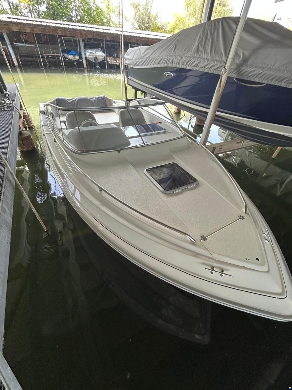 Marex 7100 Touring Sport