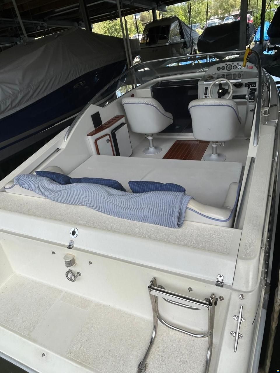 Marex 7100 Touring Sport