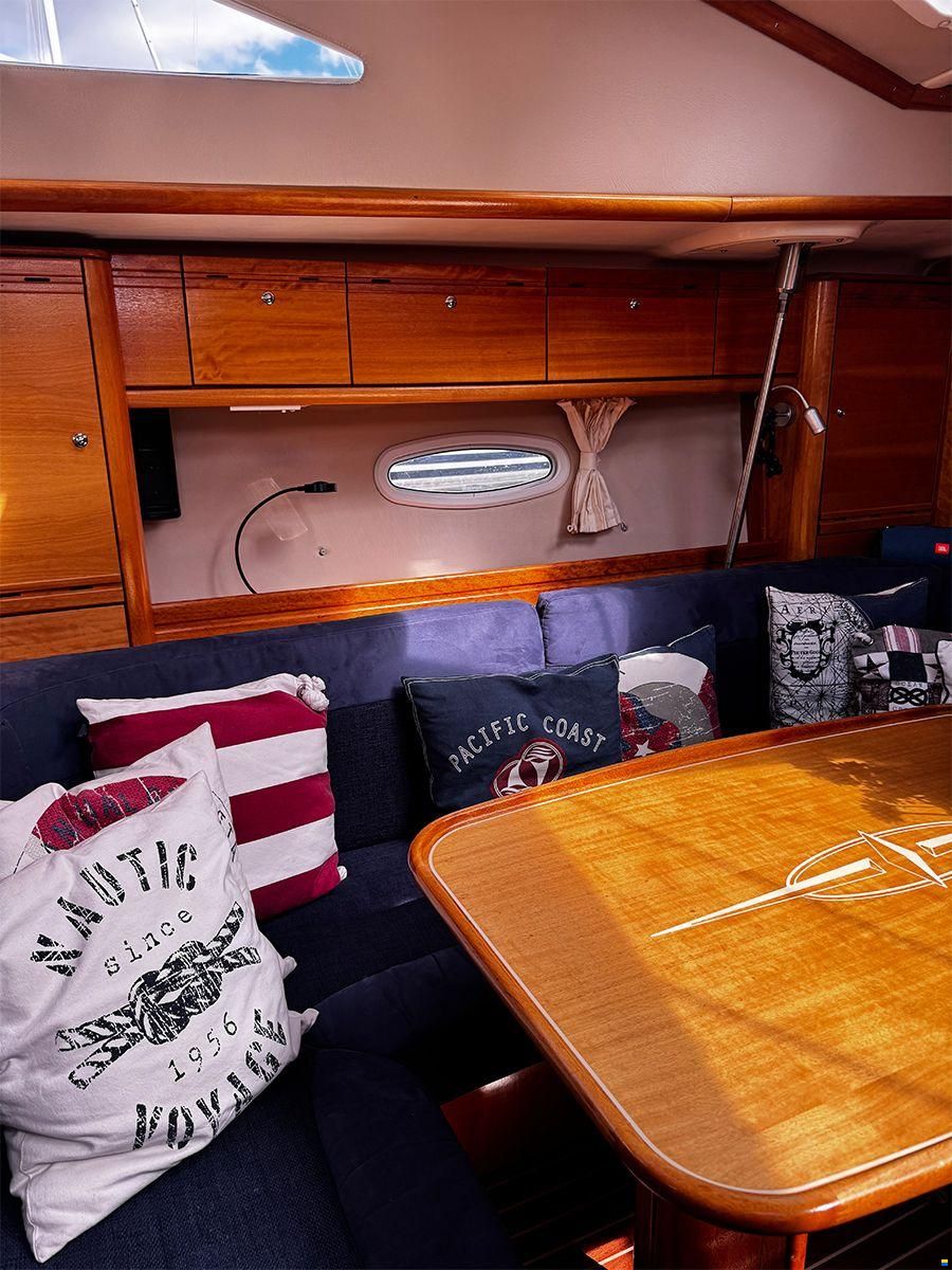 Bavaria Vision 44