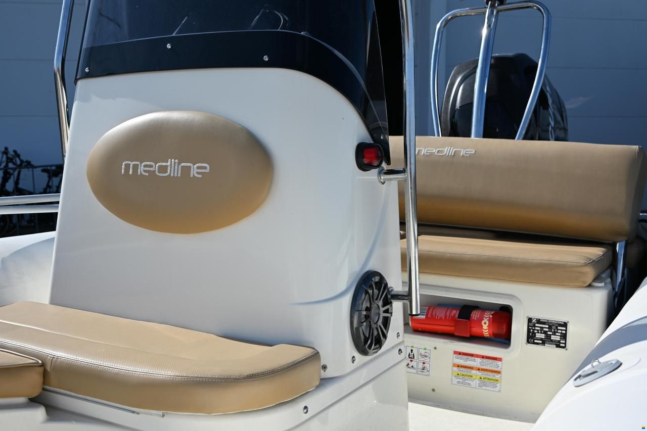 Zodiac Medline 550