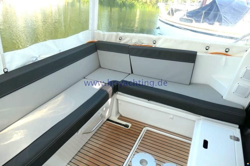 Jeanneau Merry Fisher 895
