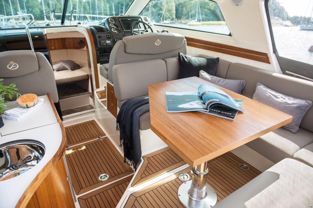 Aquador 30 ST