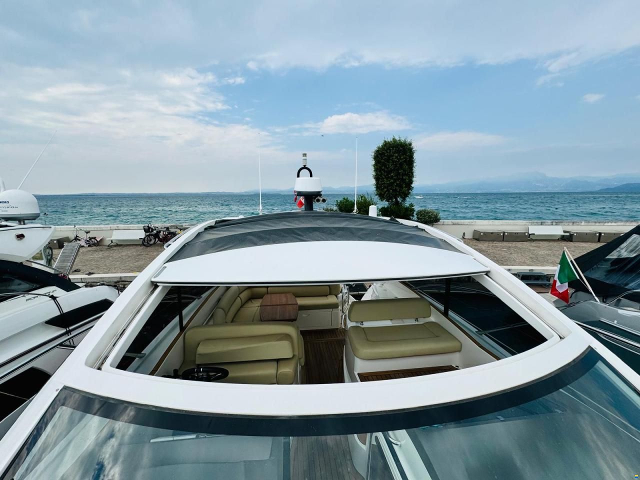 Sunseeker Portofino 40
