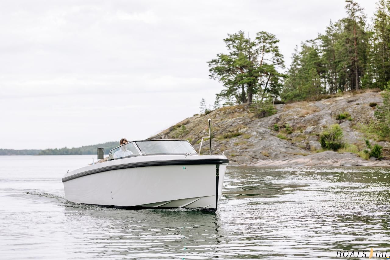 Delta Powerboats 26 Open