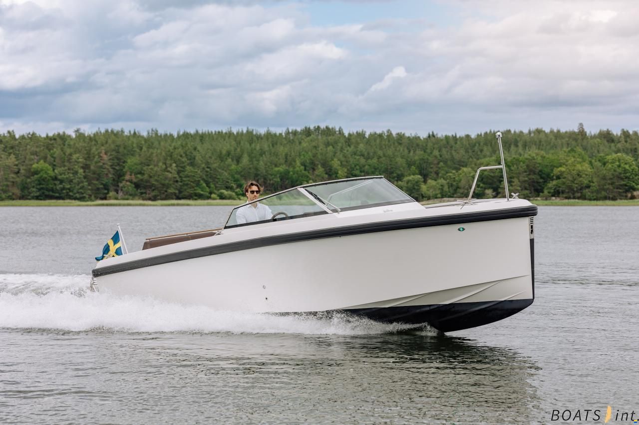Delta Powerboats 26 Open