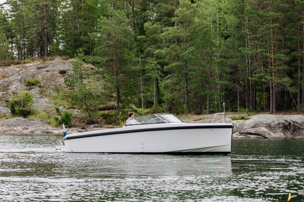 Delta Powerboats 26 Open