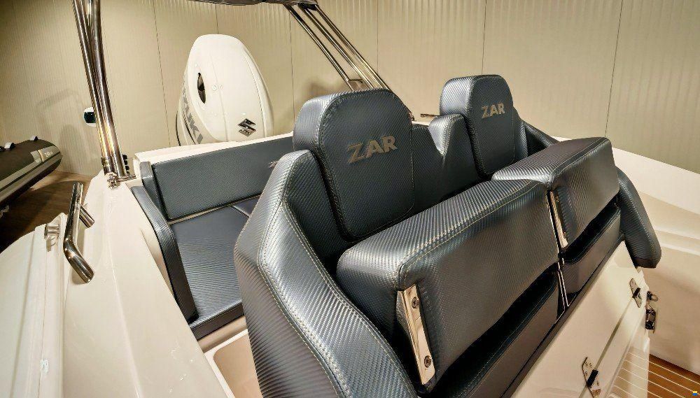 ZAR Formenti 59SL + SUZUKI 150PS