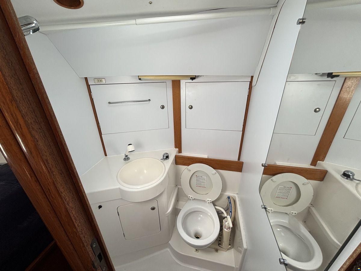 Jeanneau Sun Odyssey 37.1