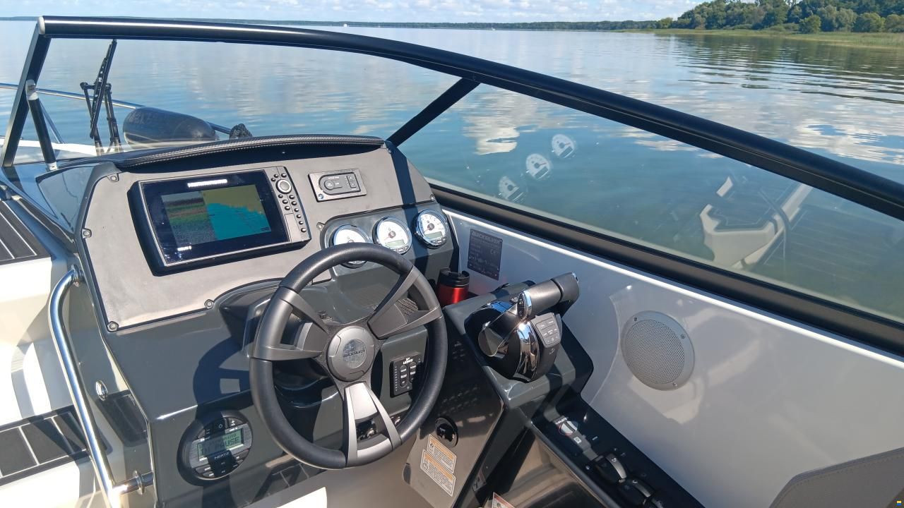Quicksilver 805 Activ