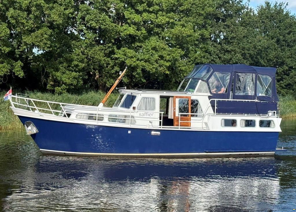 Pedro 1050