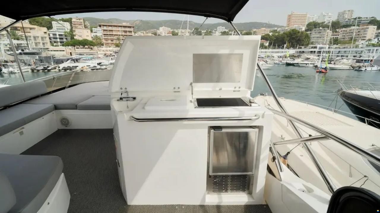 Sunseeker Manhattan 63