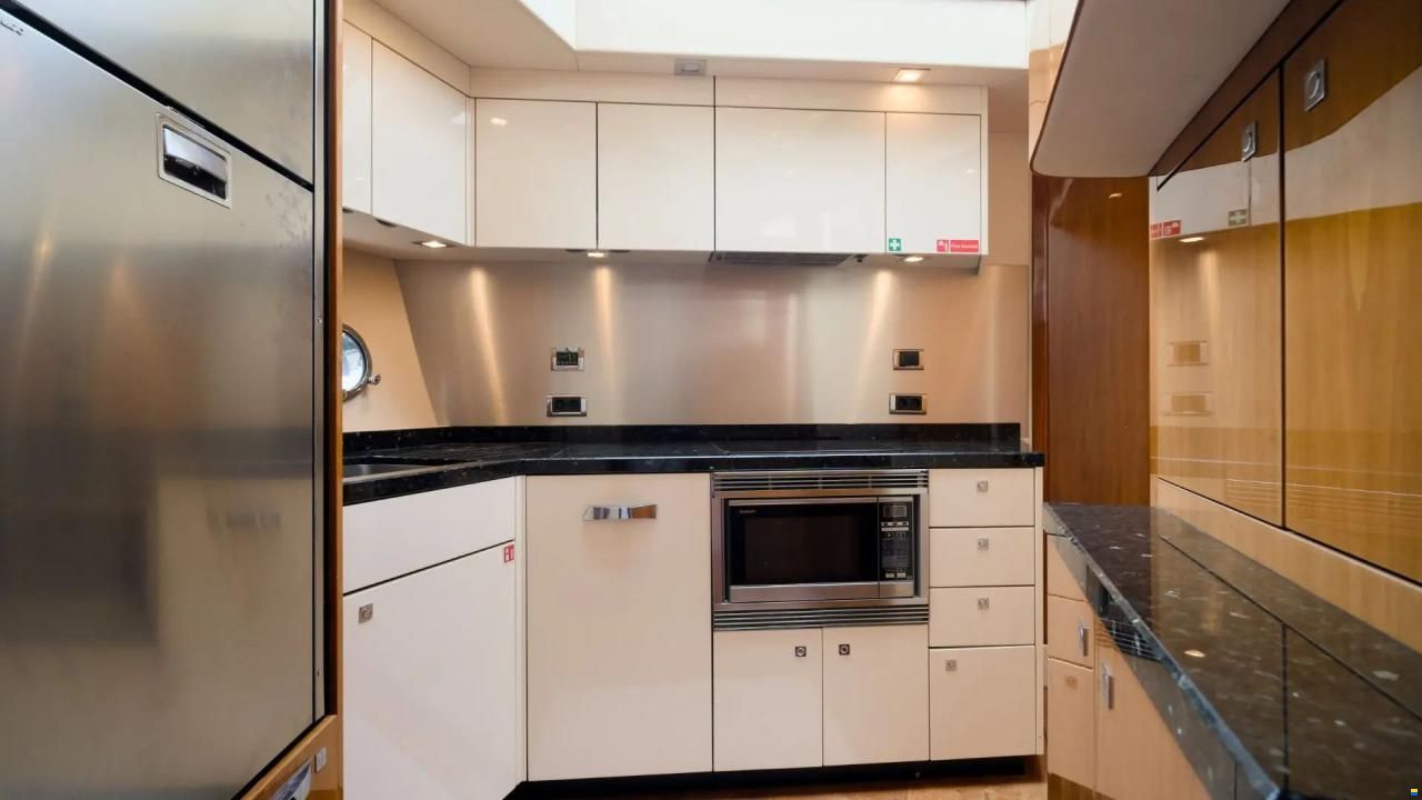Sunseeker Manhattan 63