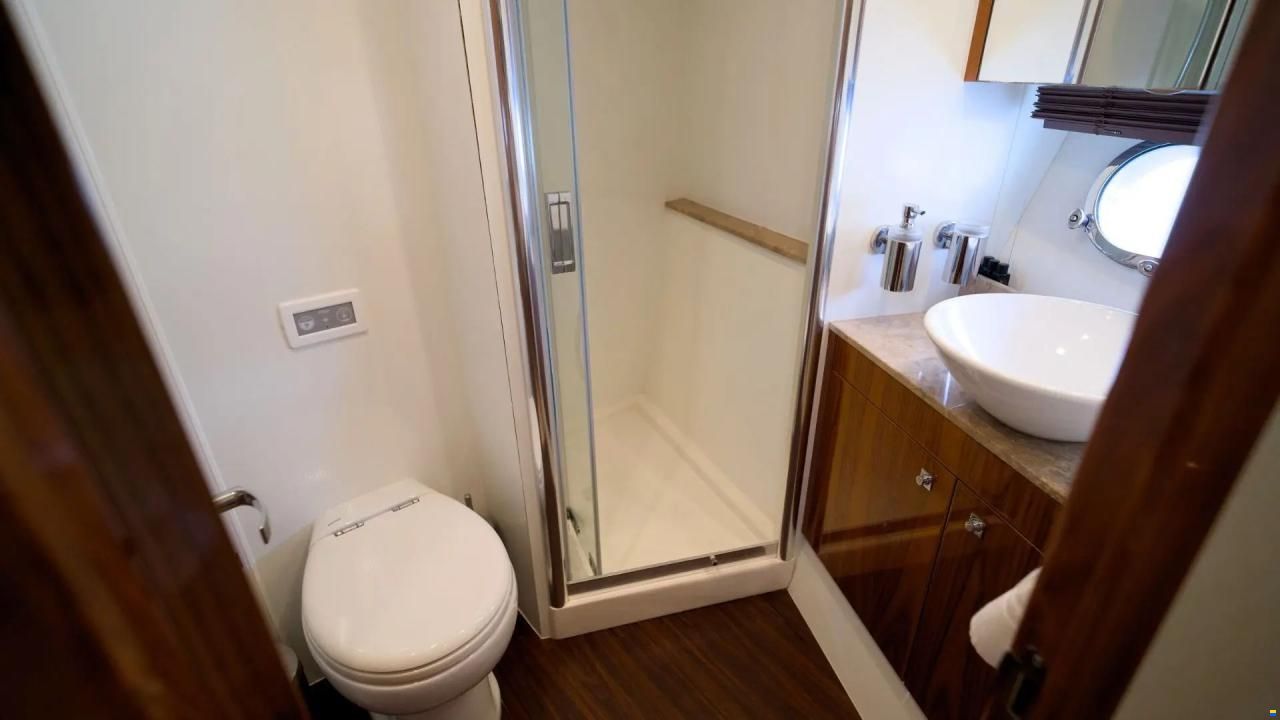 Sunseeker Manhattan 63