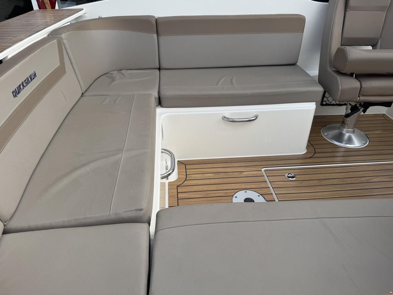 Quicksilver Activ 645 Cruiser med F115 hk Mercury-EF