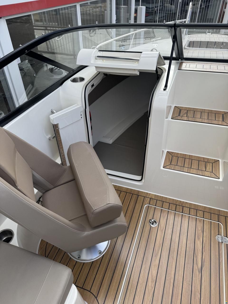 Quicksilver Activ 645 Cruiser med F115 hk Mercury-EF