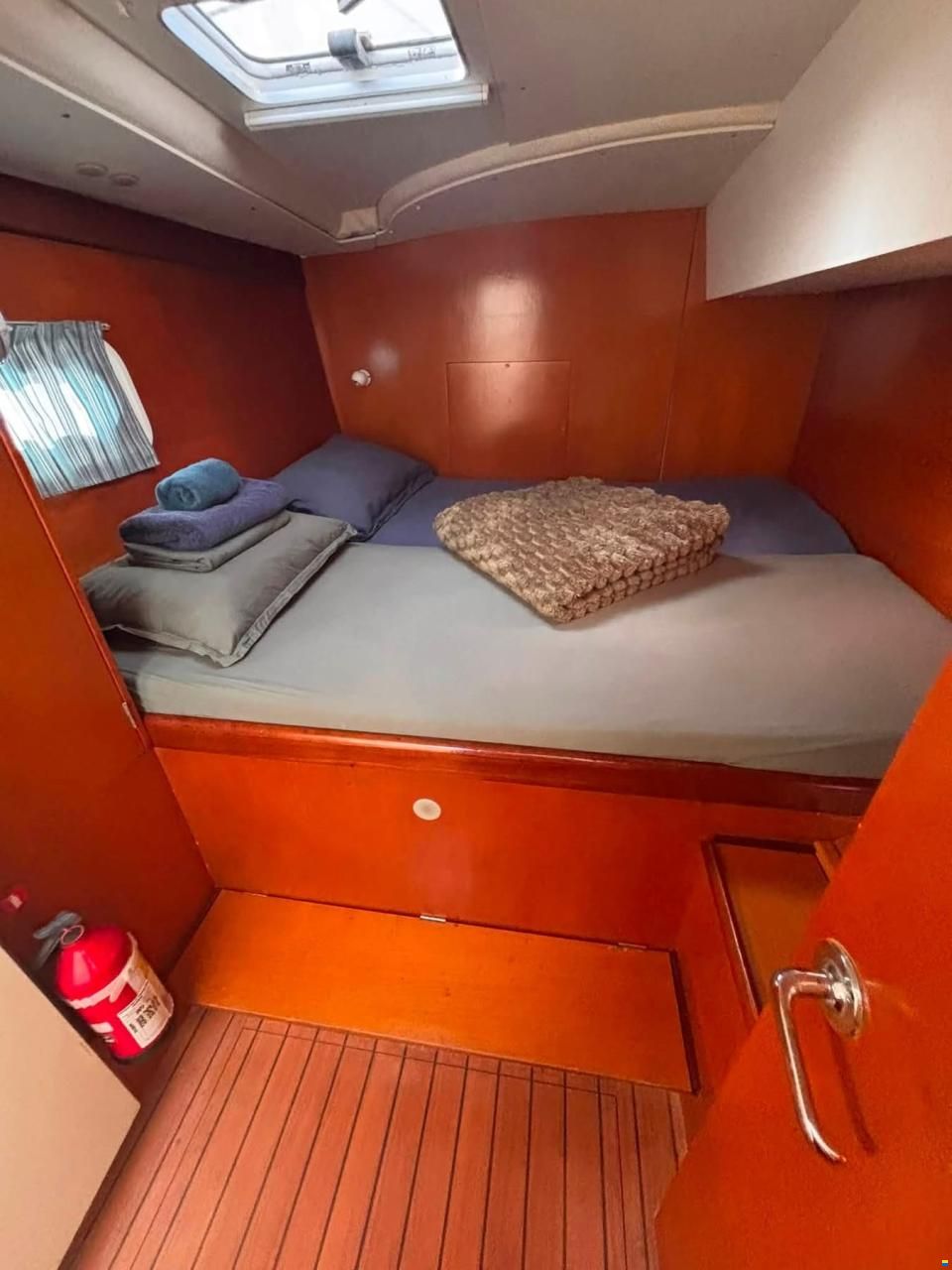 Lagoon 410