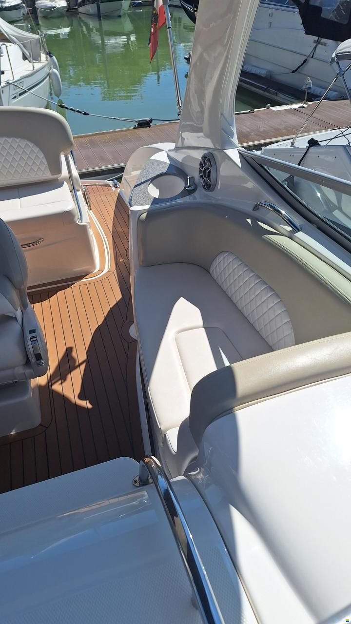 Chaparral 270 Signature