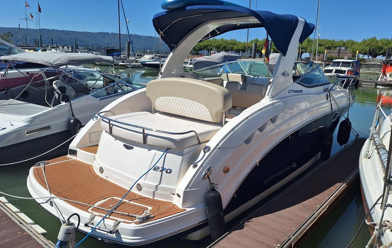 Chaparral 270 Signature