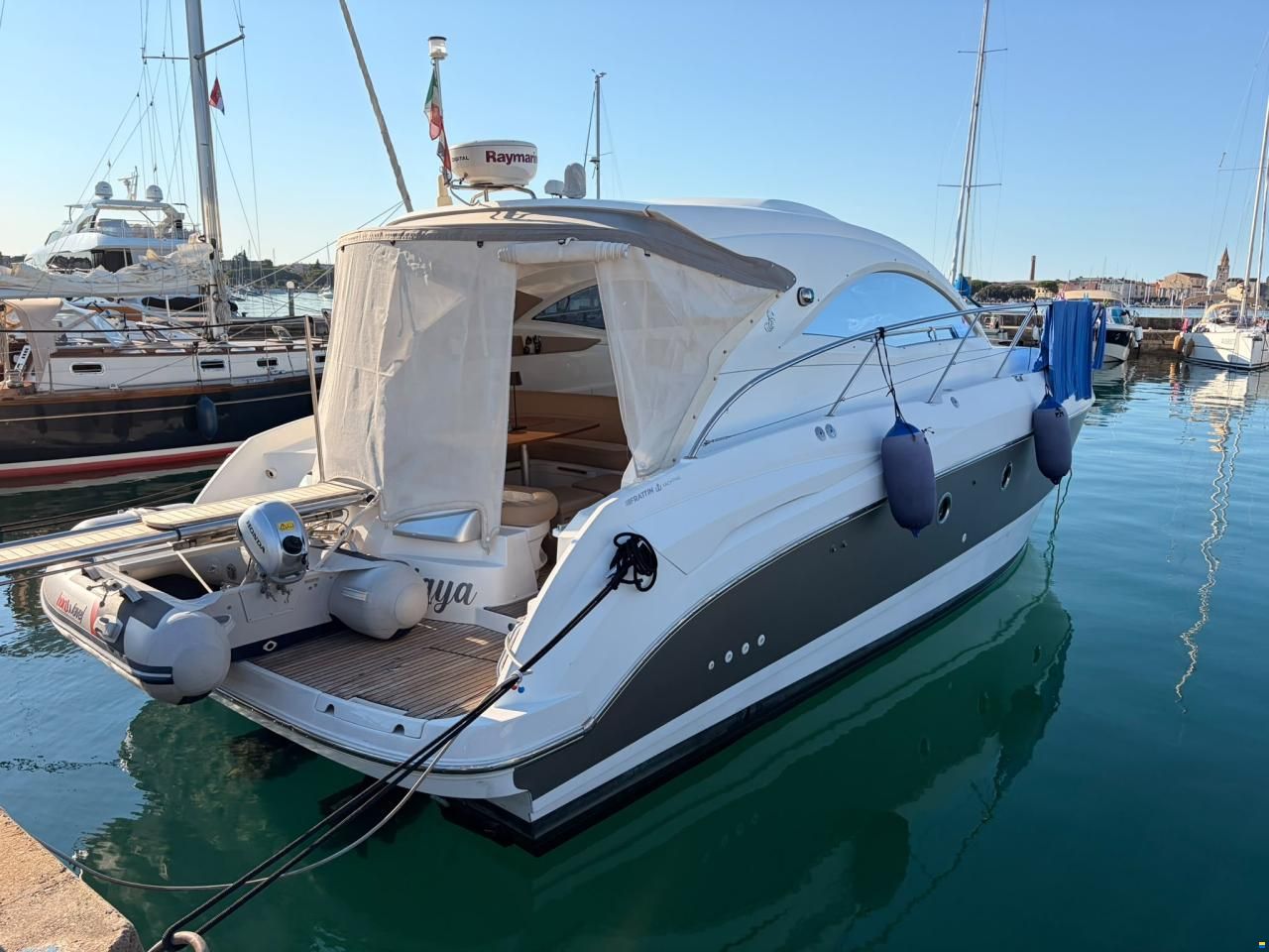 Beneteau Monte Carlo 37 Hard Top