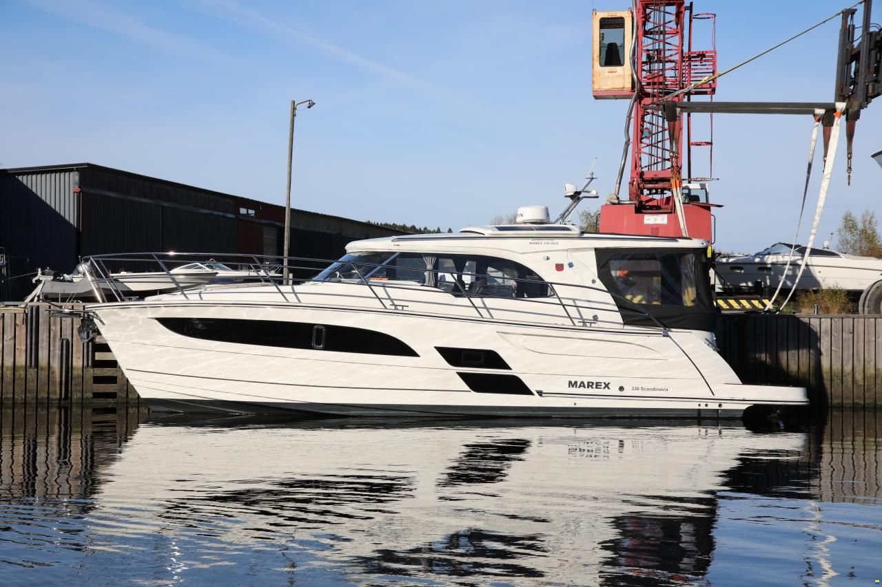 Marex 330