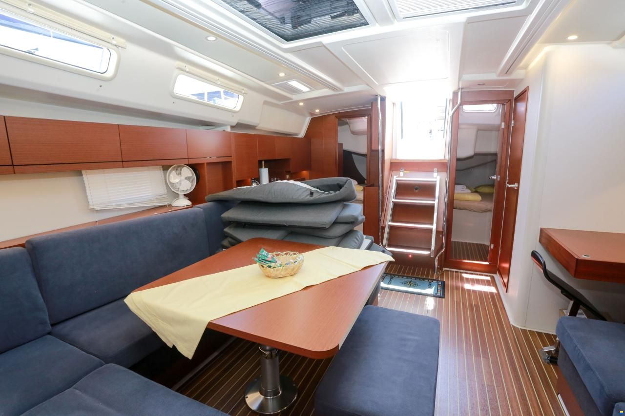 Hanse 458