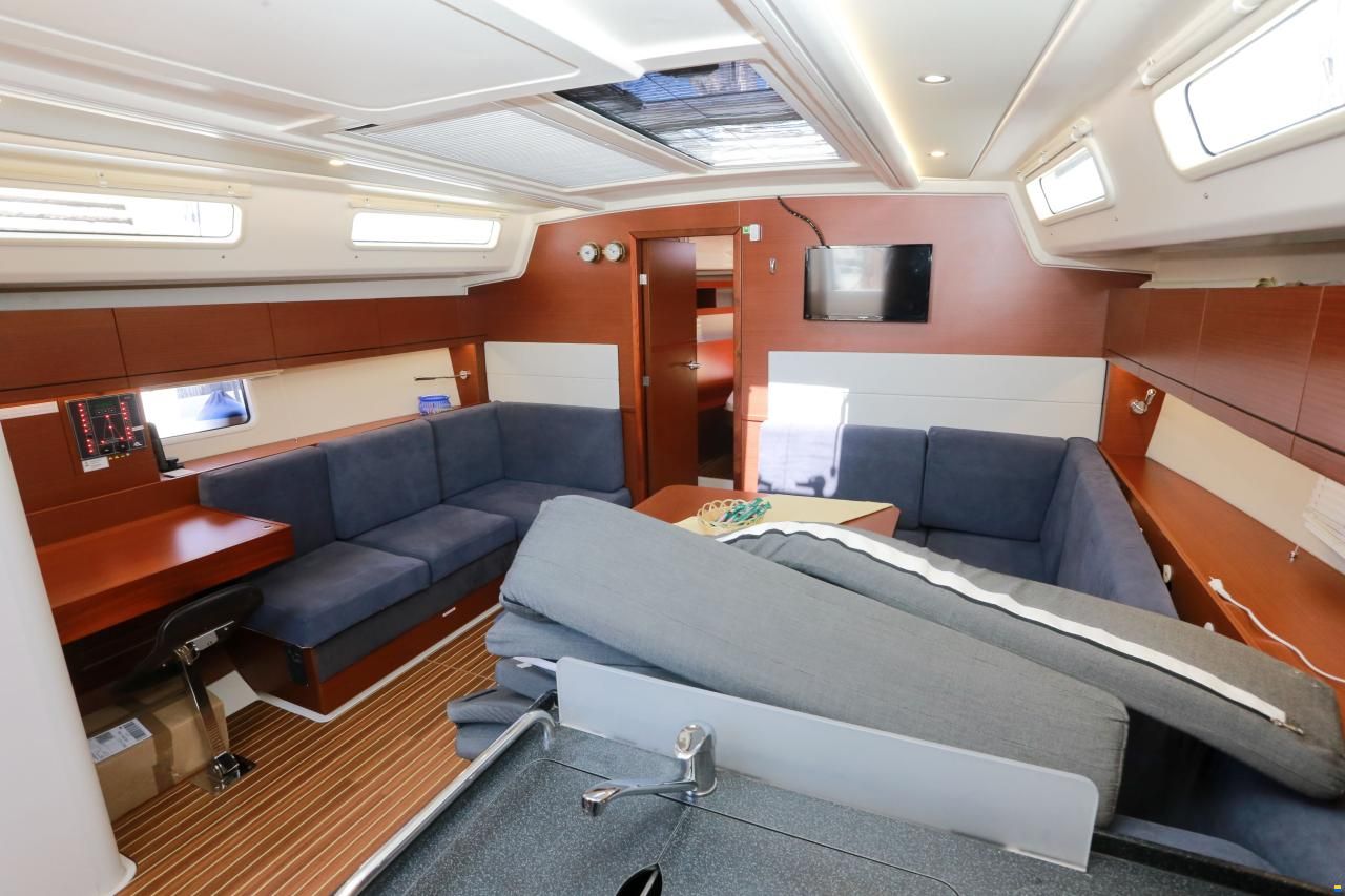 Hanse 458