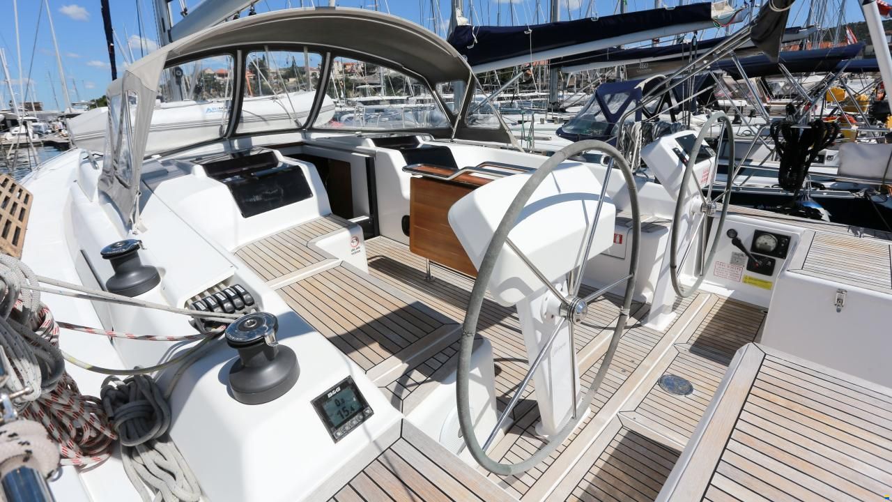 Hanse 458