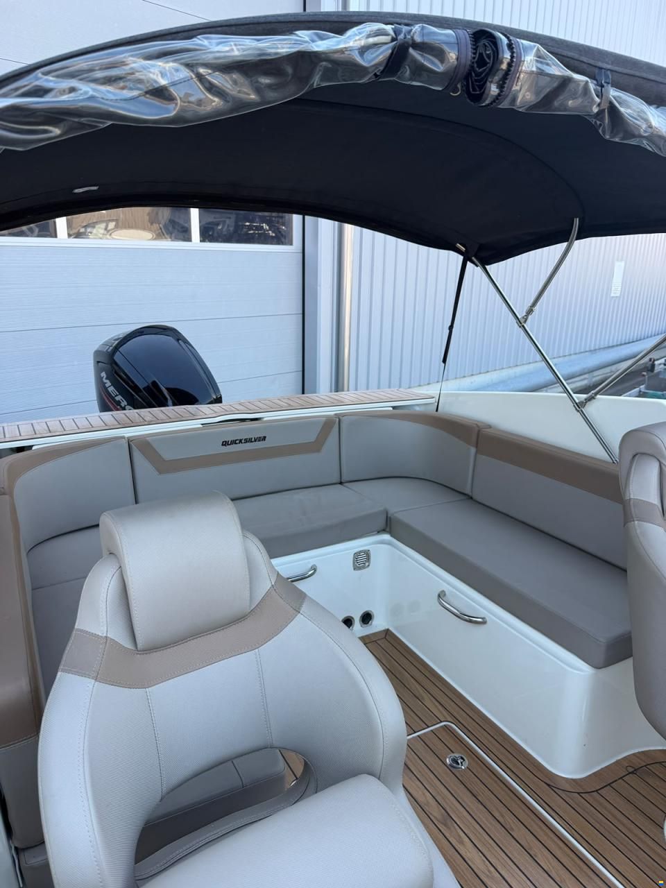 Quicksilver ACTIVE 645