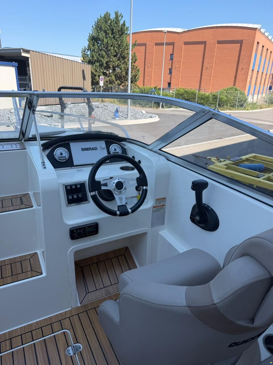 Quicksilver ACTIVE 645