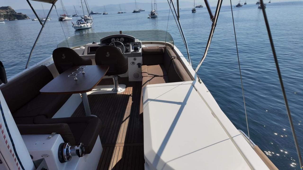 Beneteau Swift Trawler 44