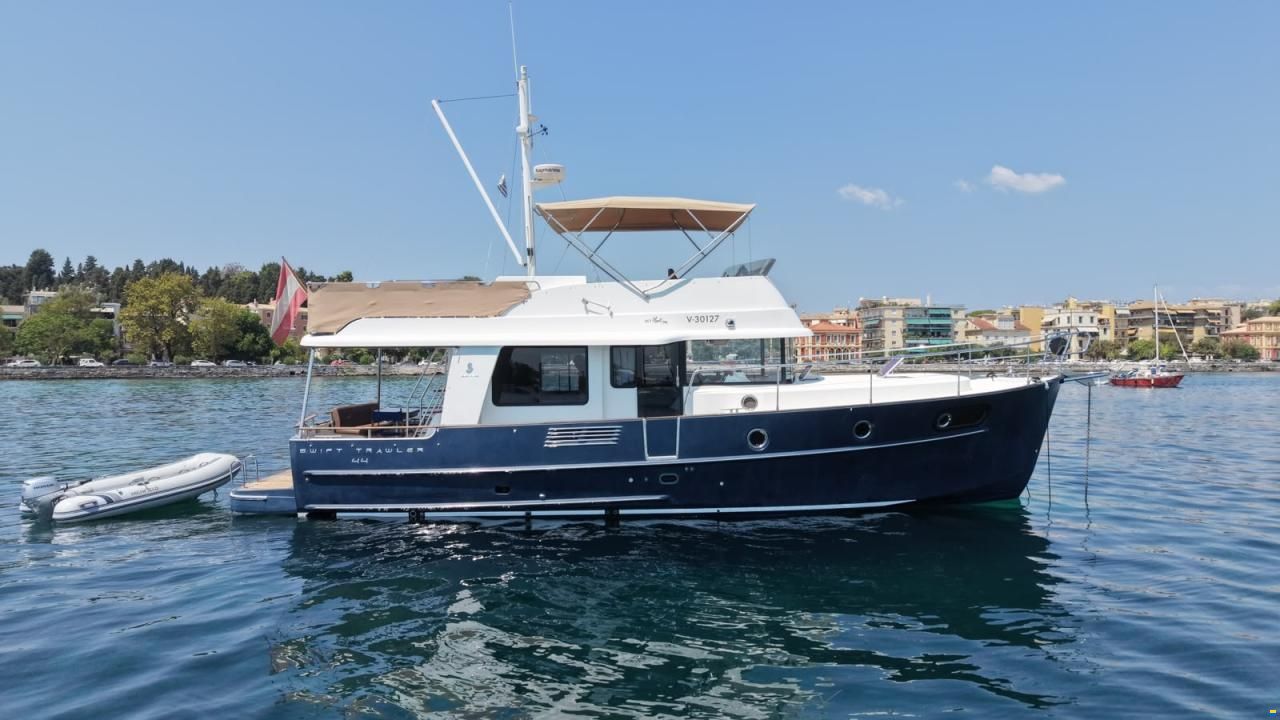 Beneteau Swift Trawler 44