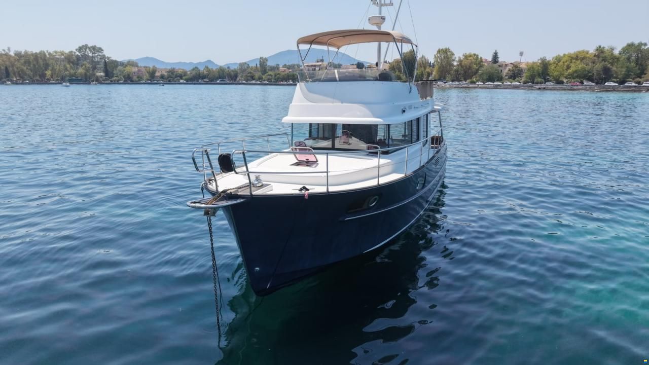 Beneteau Swift Trawler 44