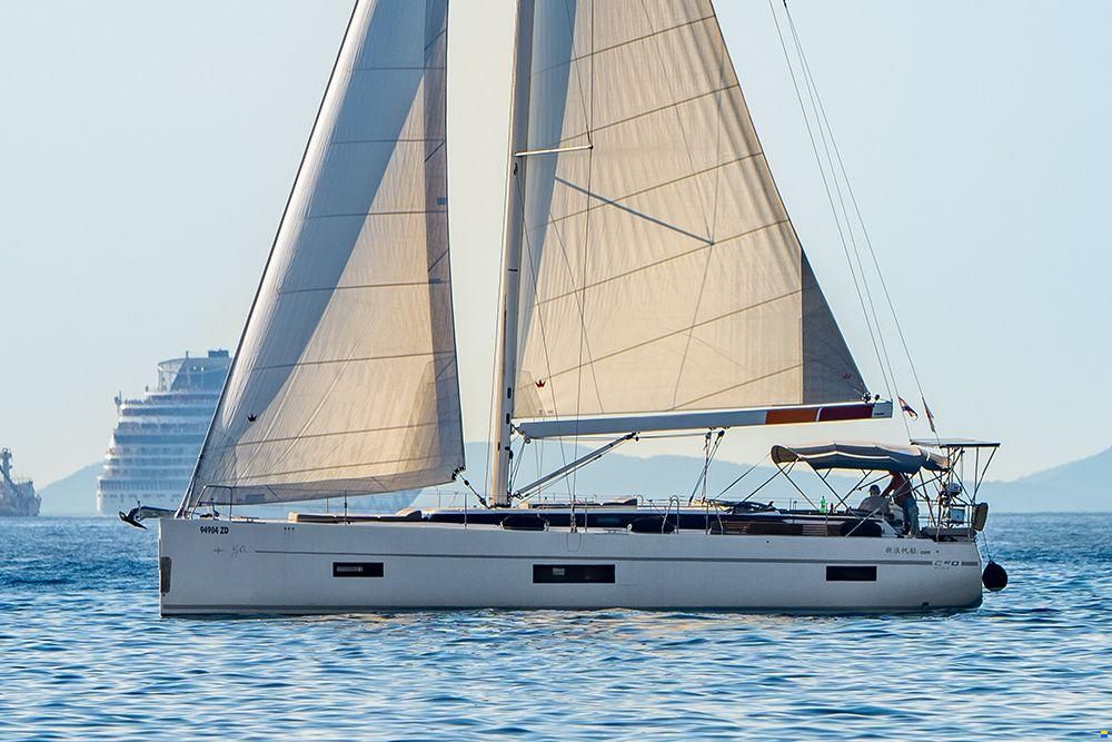 Bavaria C50