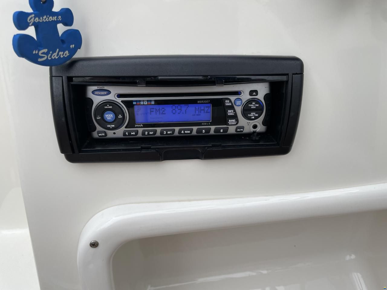 Glastron GT 209