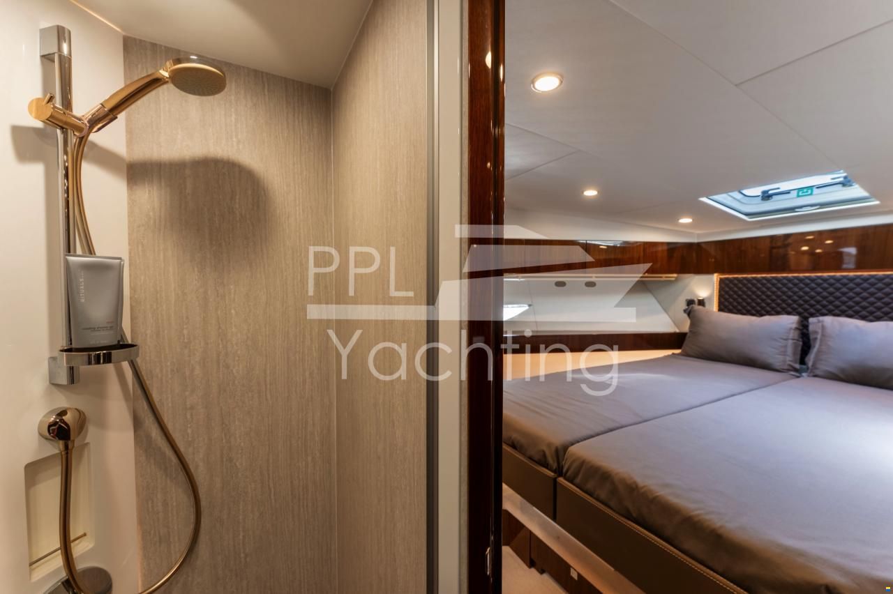 Fairline Squadron 48
