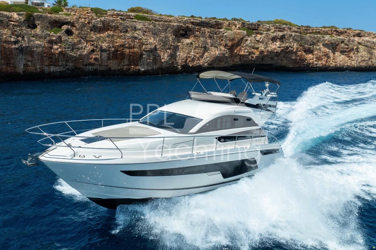 Fairline Squadron 48