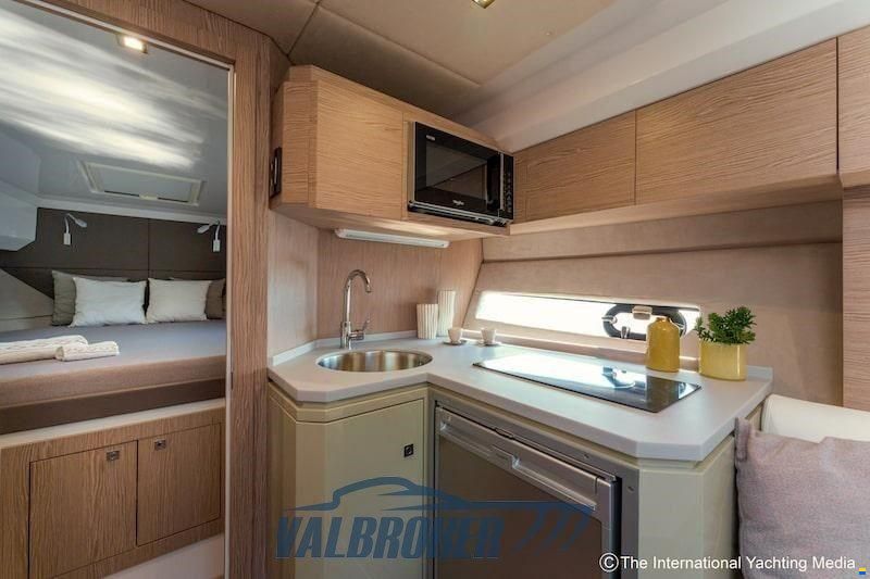 Sessa C3X - Hard top