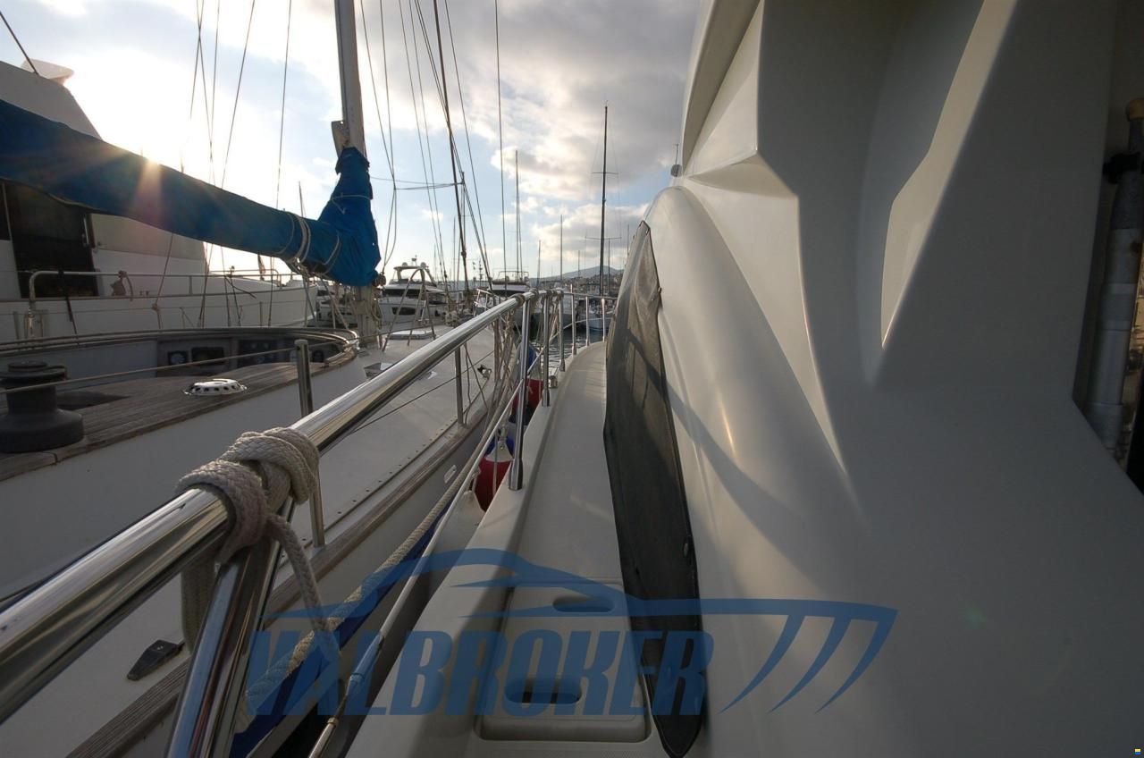 Azimut AZ 43 S