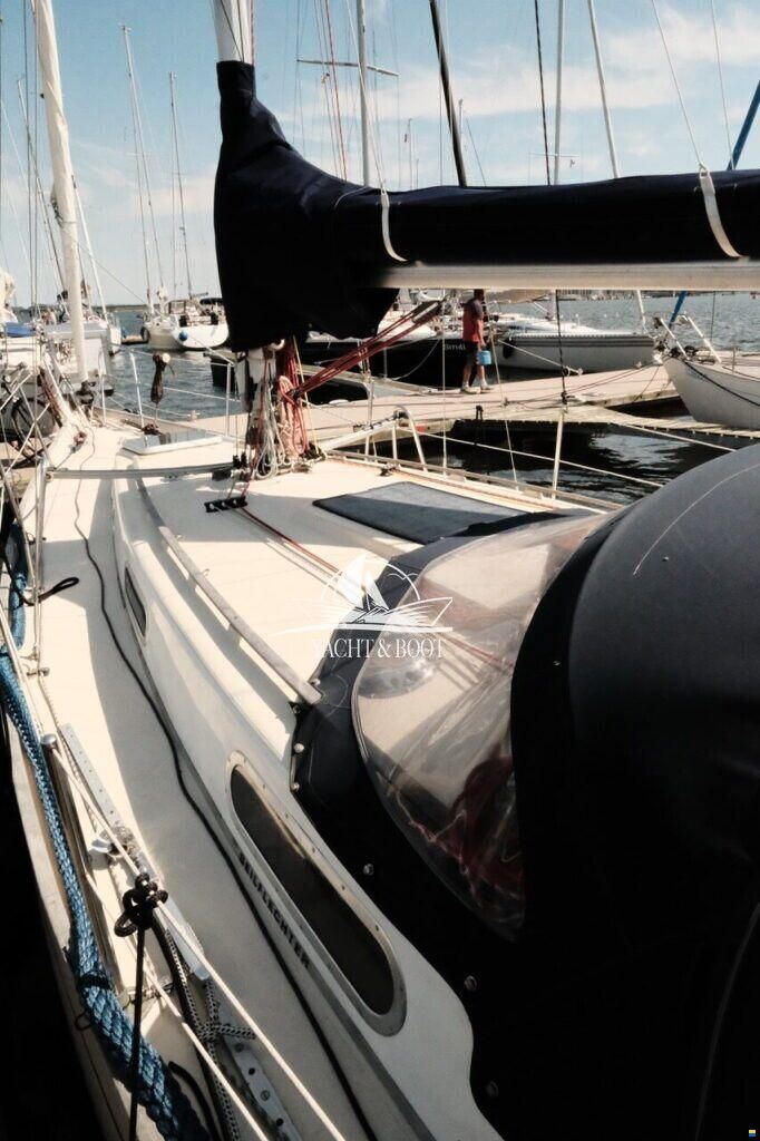 Jeremy Rogers Ltd. 32