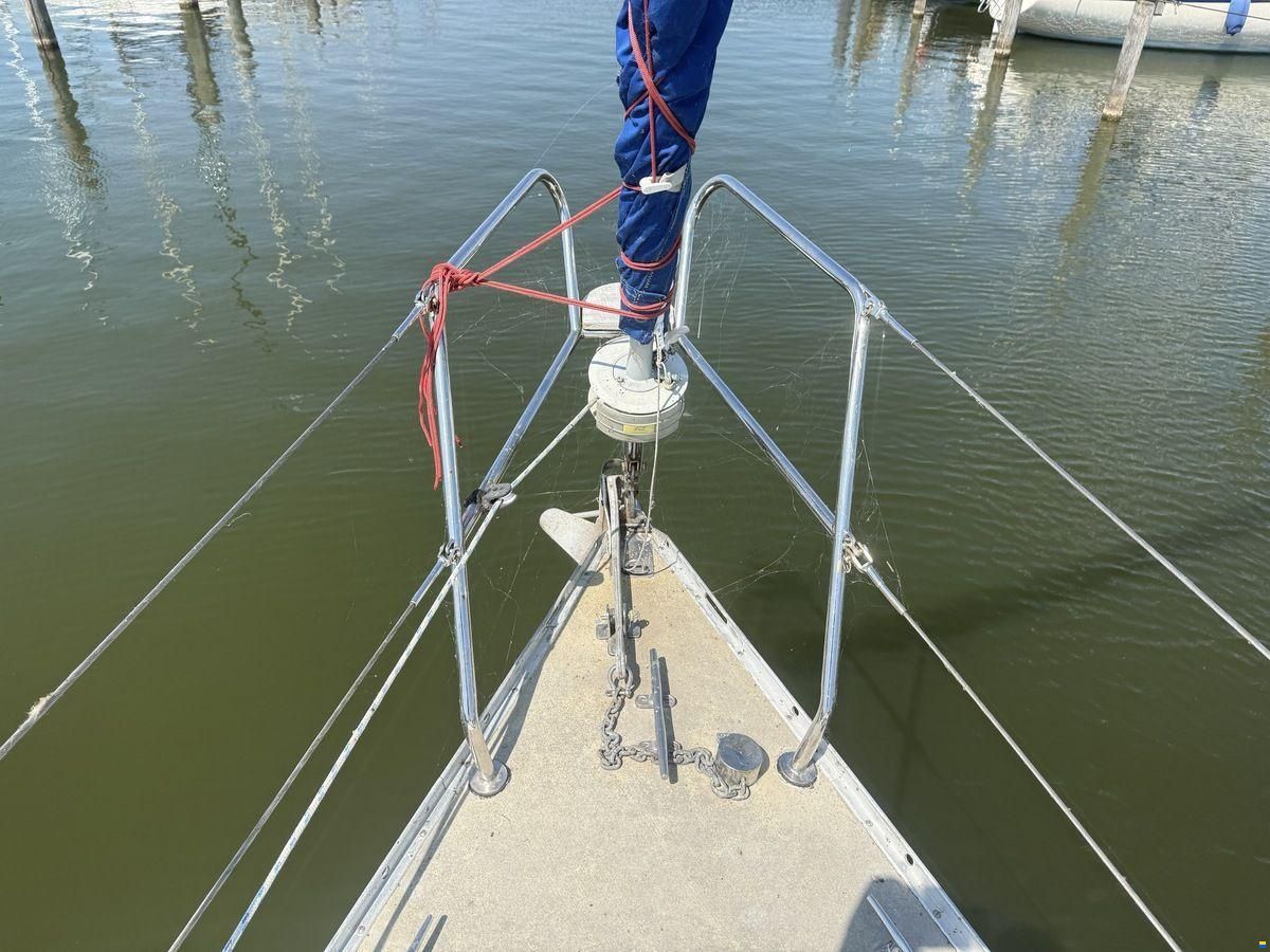 Contessa 28