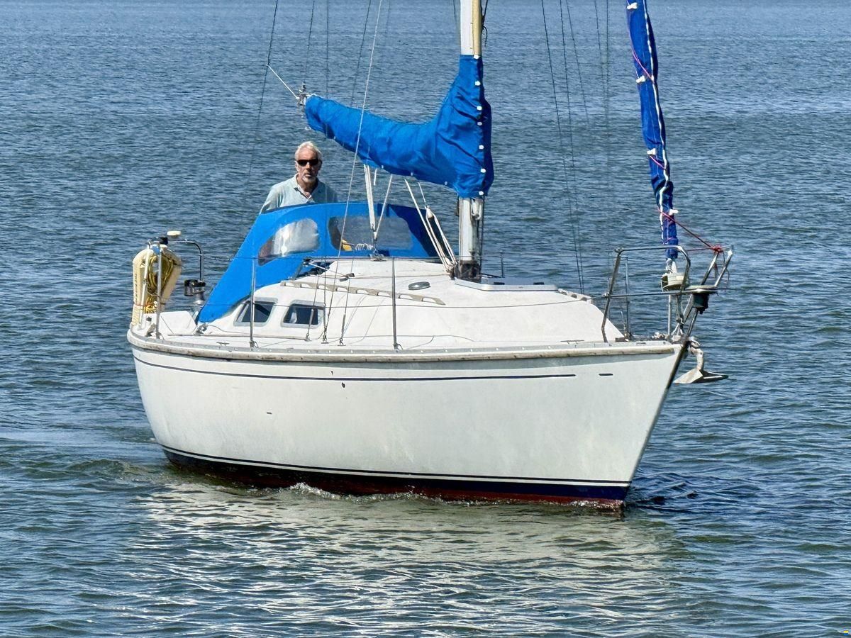 Contessa 28