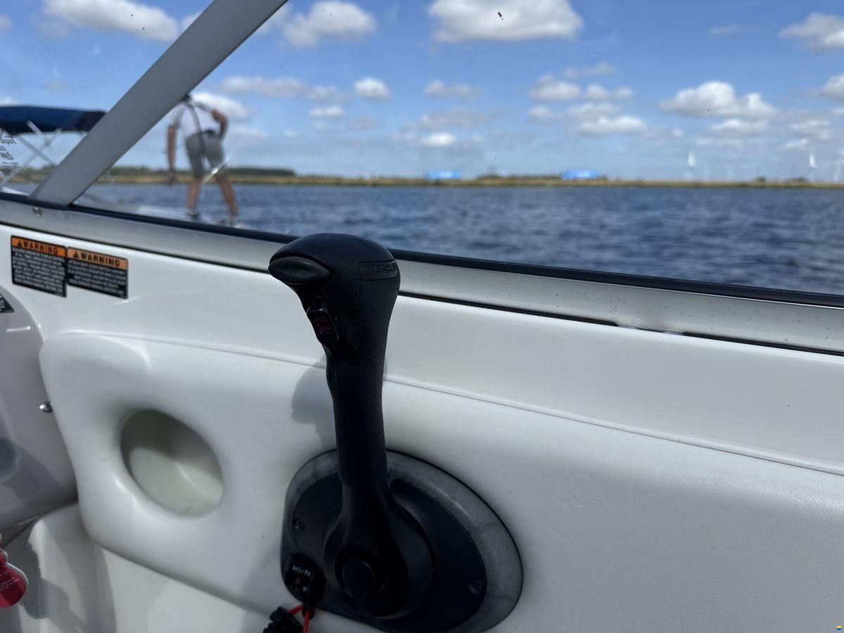 Bayliner 219 SD