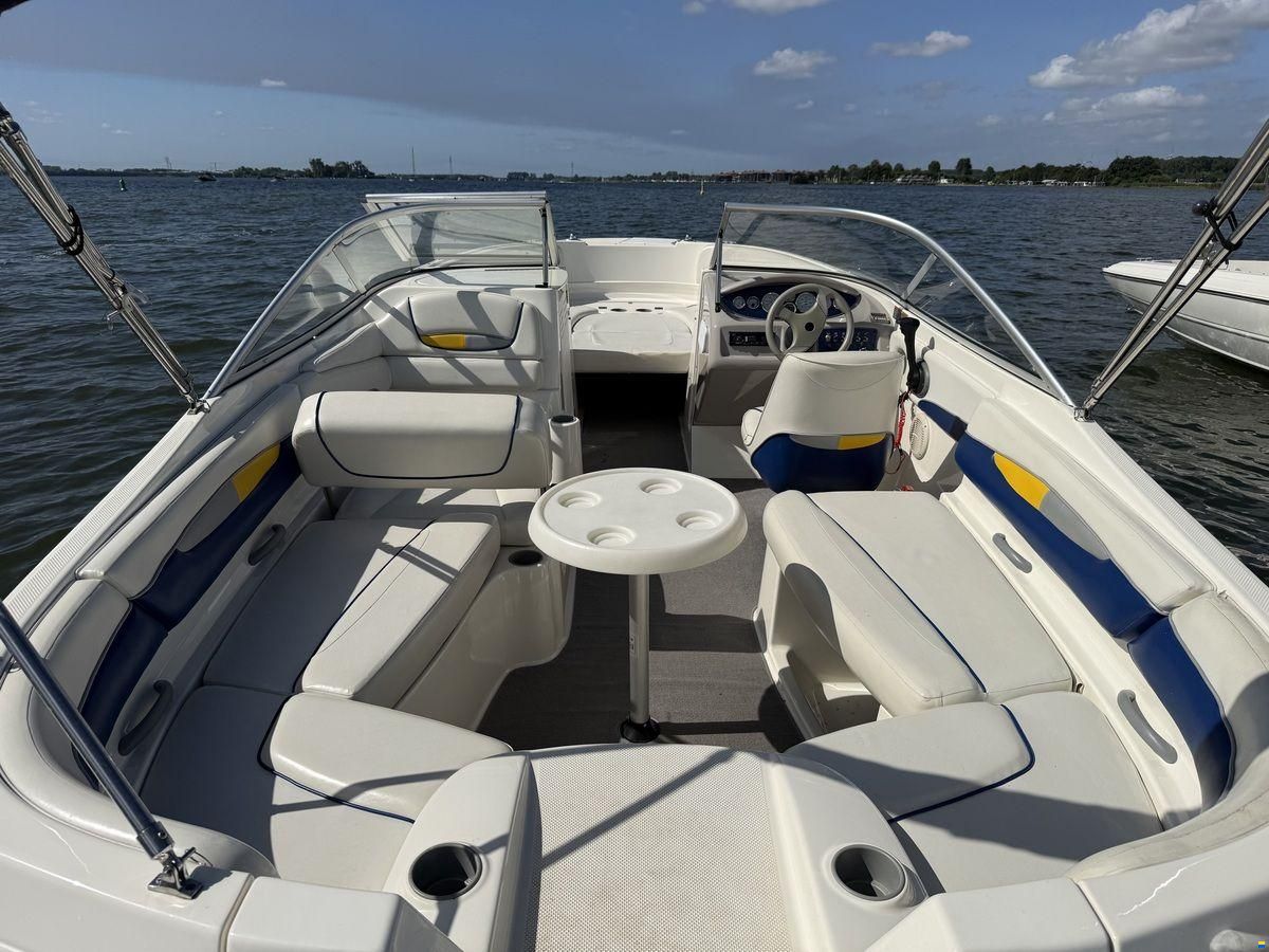 Bayliner 219 SD