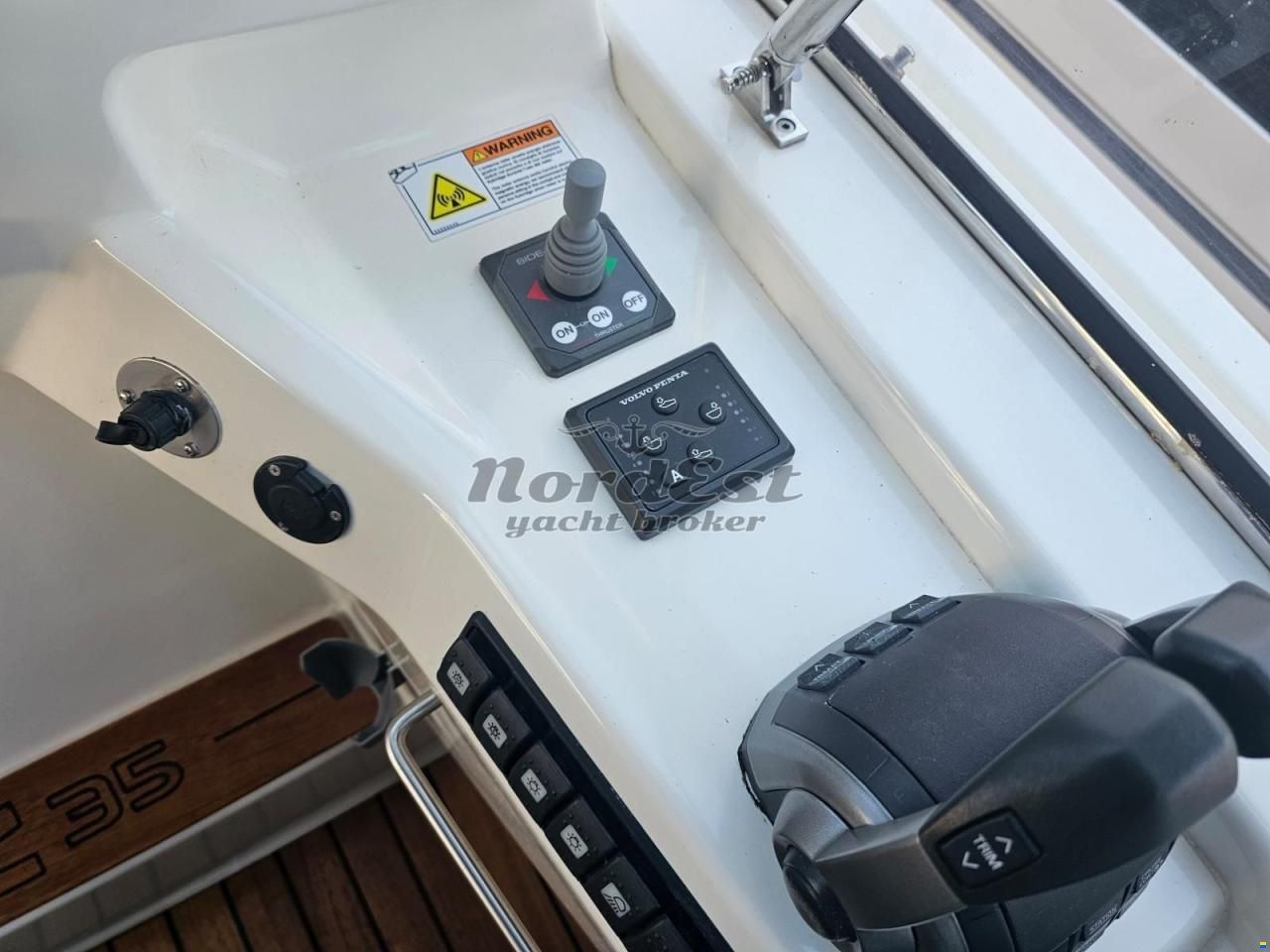 Cranchi Z35 - Natante
