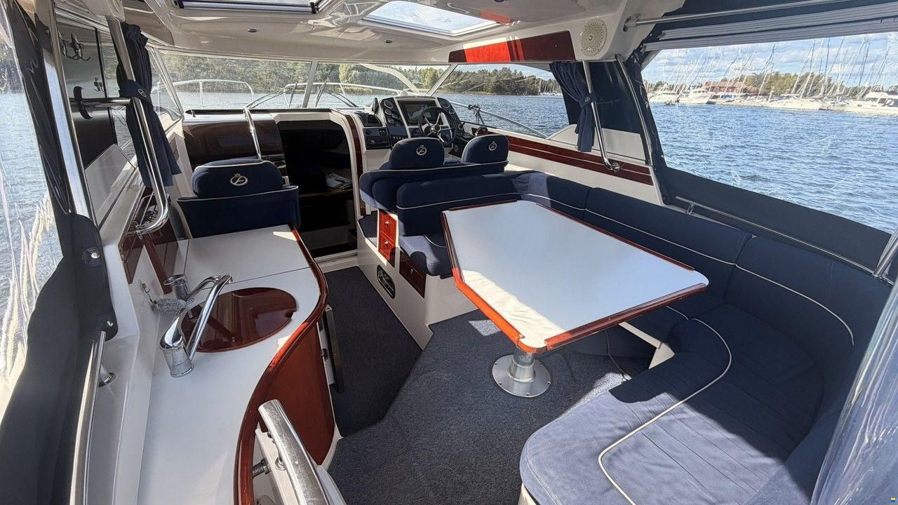 Aquador 28 HT
