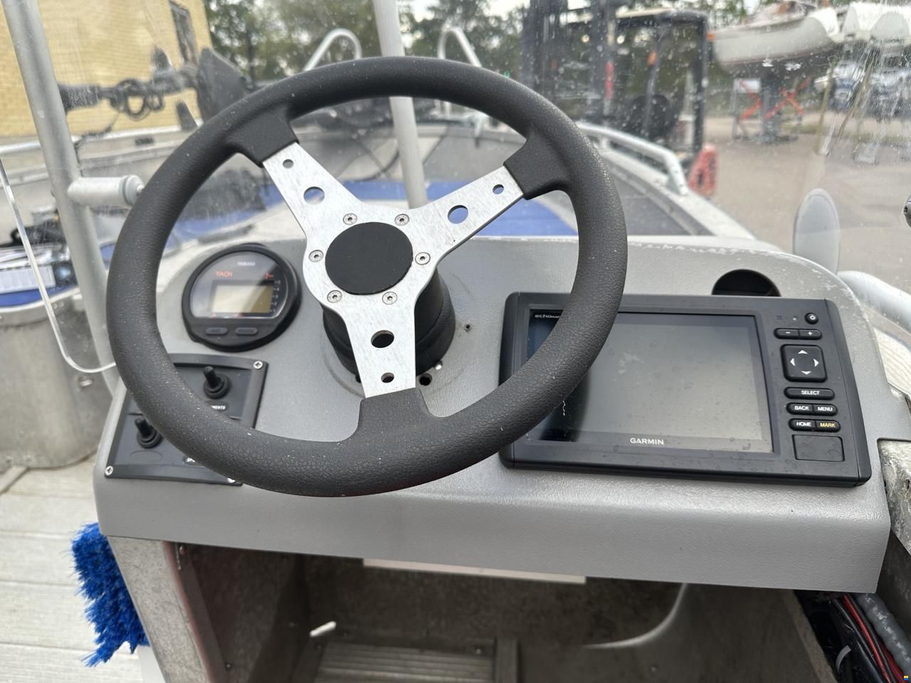 Linder Arkip 460 med Yamaha 50 hk, Garmin Force