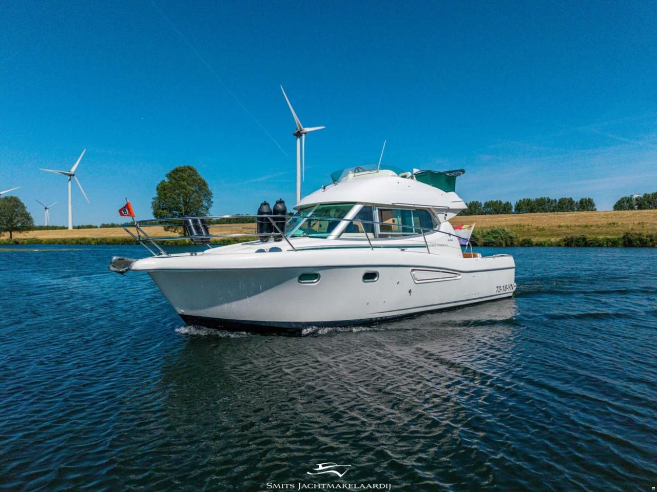 Jeanneau Merry Fisher 9.25 Flybridge
