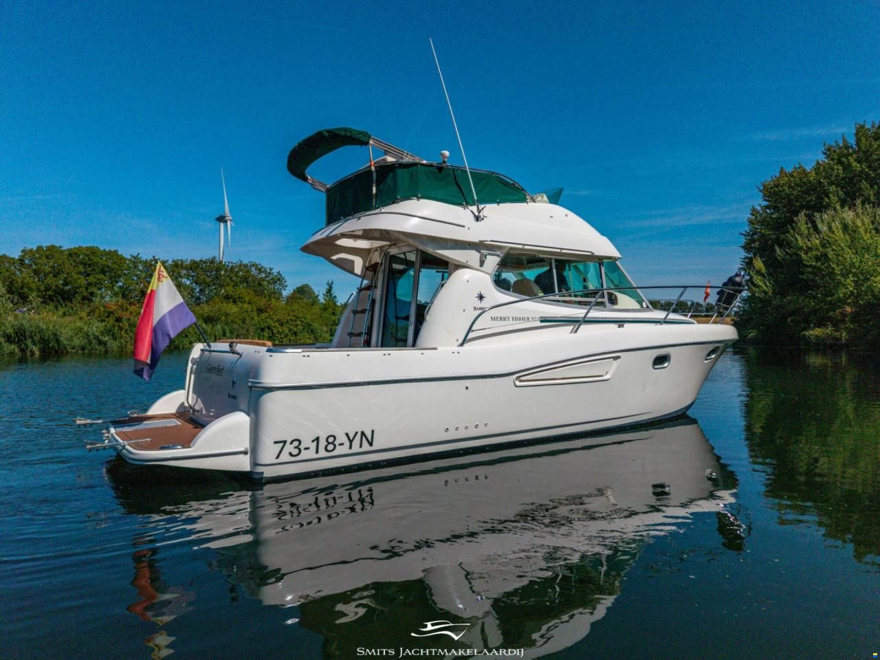 Jeanneau Merry Fisher 9.25 Flybridge