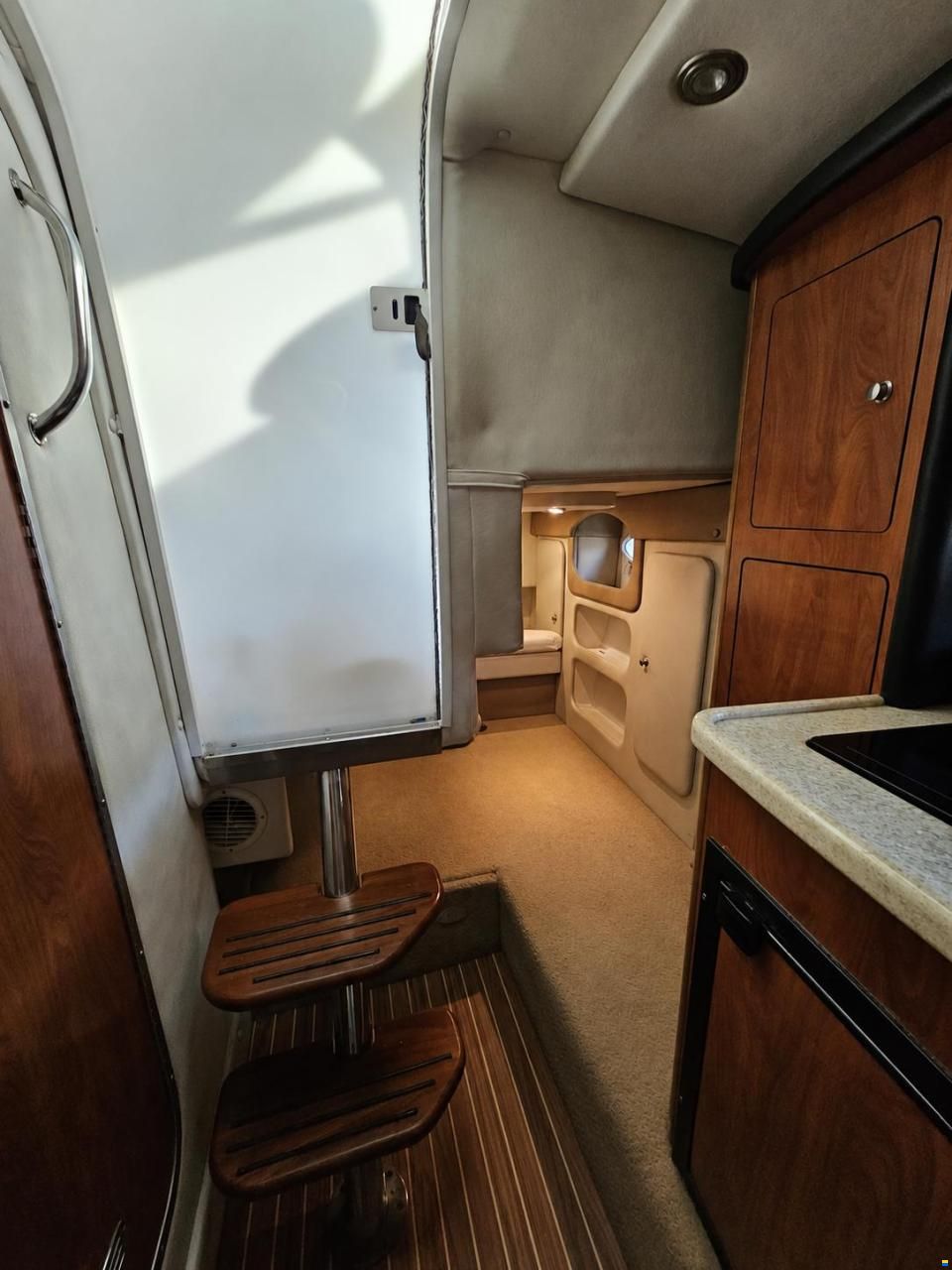 Rinker 280 Express Cruiser