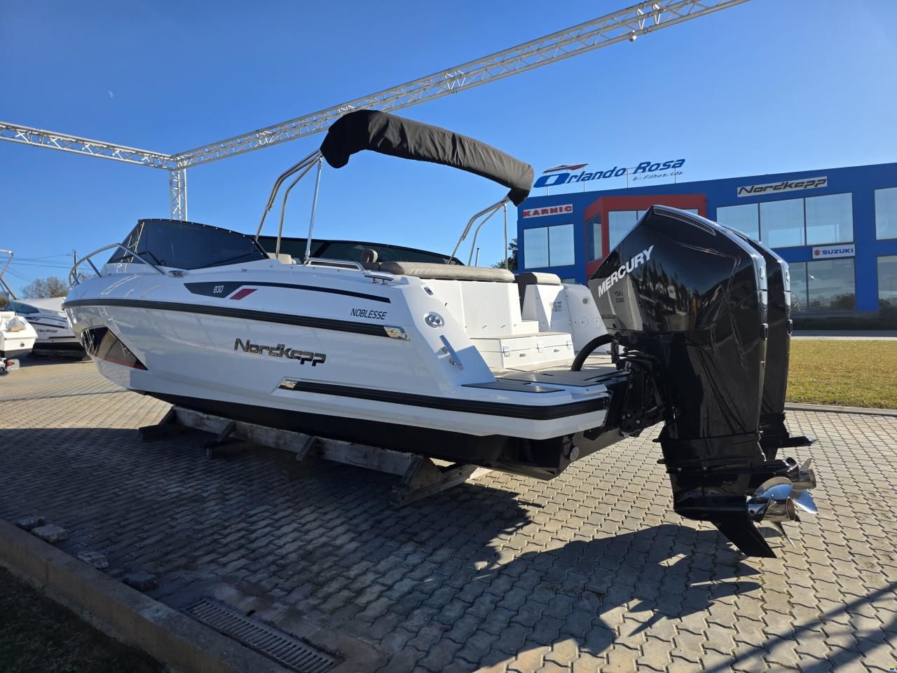 Nordkapp Noblesse 830